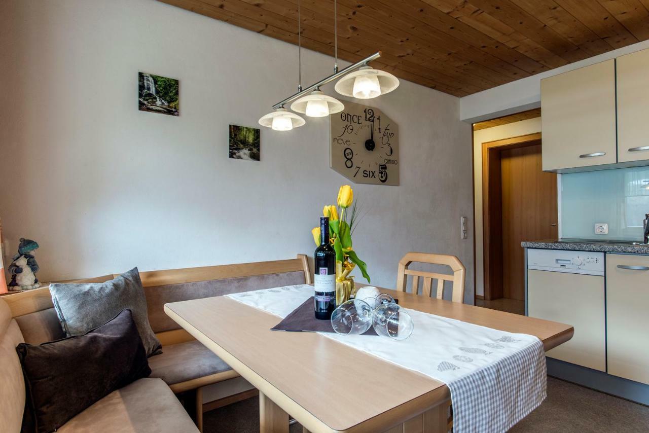 Haus Ambiatscha Apartment *