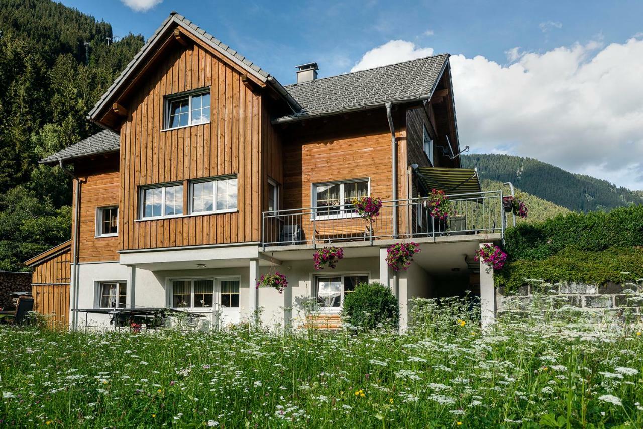 Haus Ambiatscha *